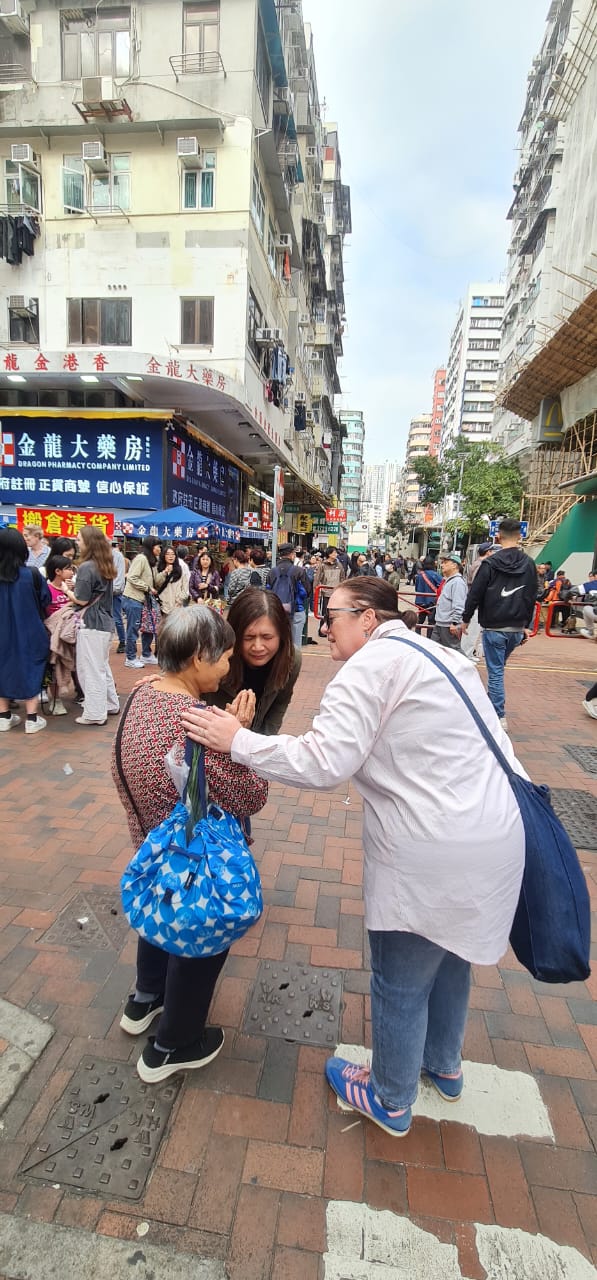 Praying with people on the streets of Hong Kong